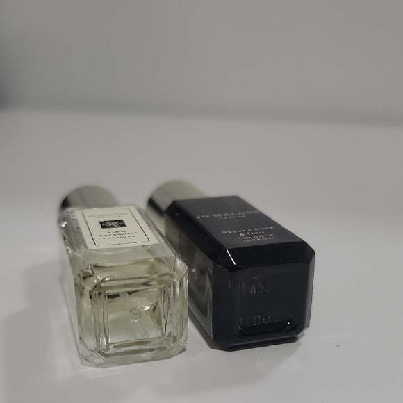 New Set of 2 Authentic Jo Malone Fir & Artemisia and Velvet Rose & Oud Cologne - Picture 2 of 6